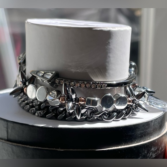 Bomb Party Fall Luxe Stacks 2024 She’s Edgy But Timeless - Picture 7 of 10